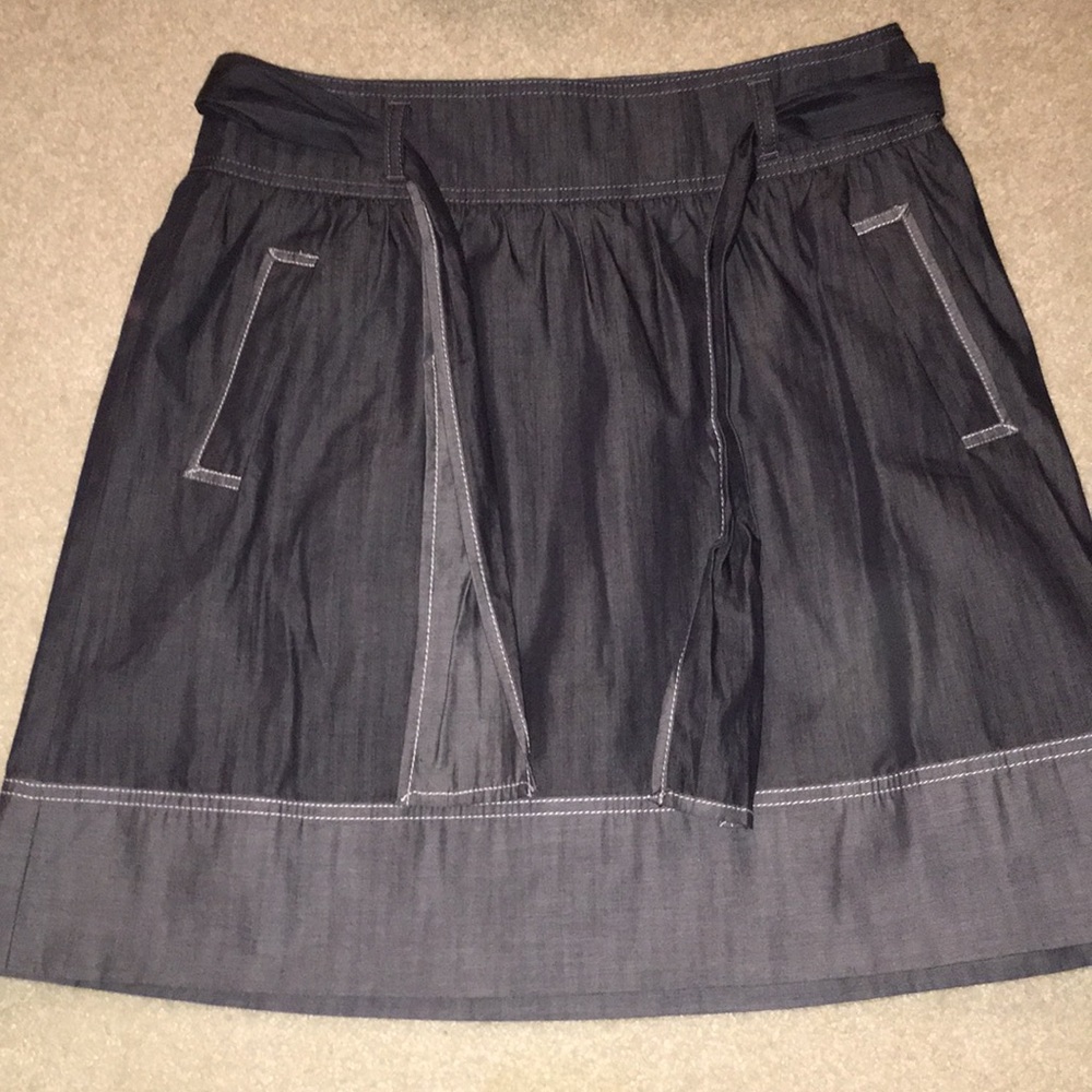 NWT Loft Skirt